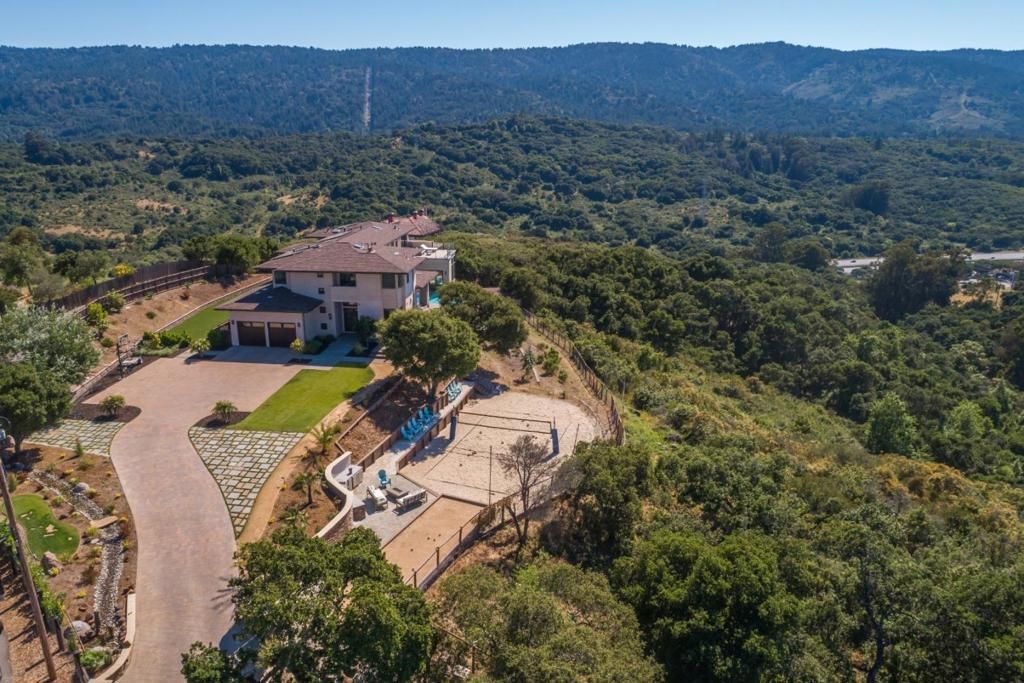 465 W Maple Way, Woodside