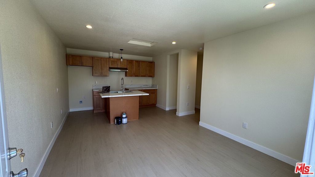 2528 Elkgrove Avenue # B, Los Angeles