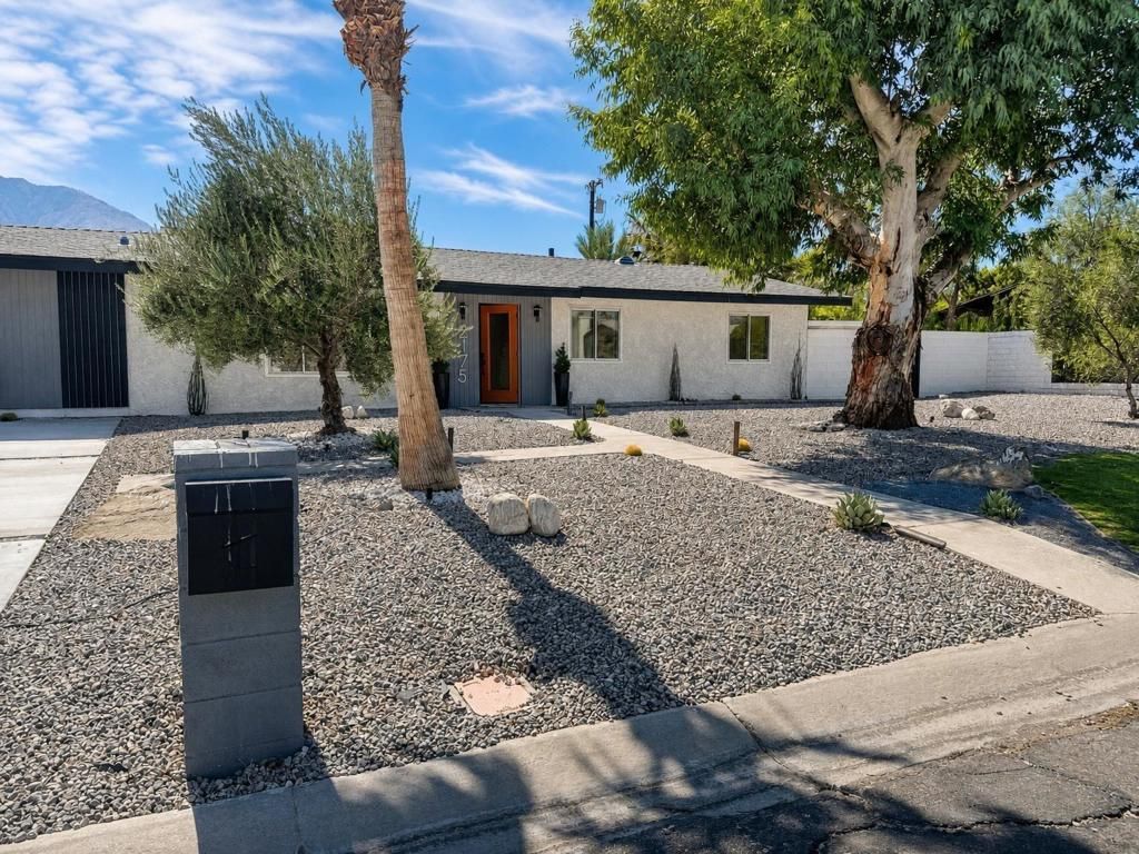 2175 N Sandra Road, Palm Springs