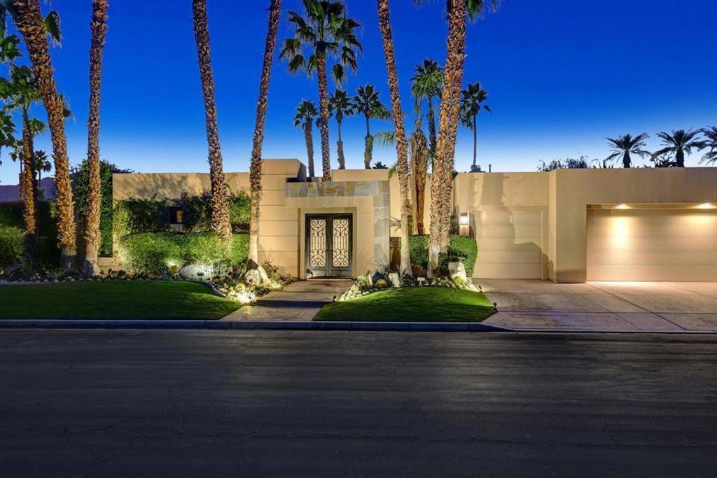 50445 Mountain Shadows Road, La Quinta