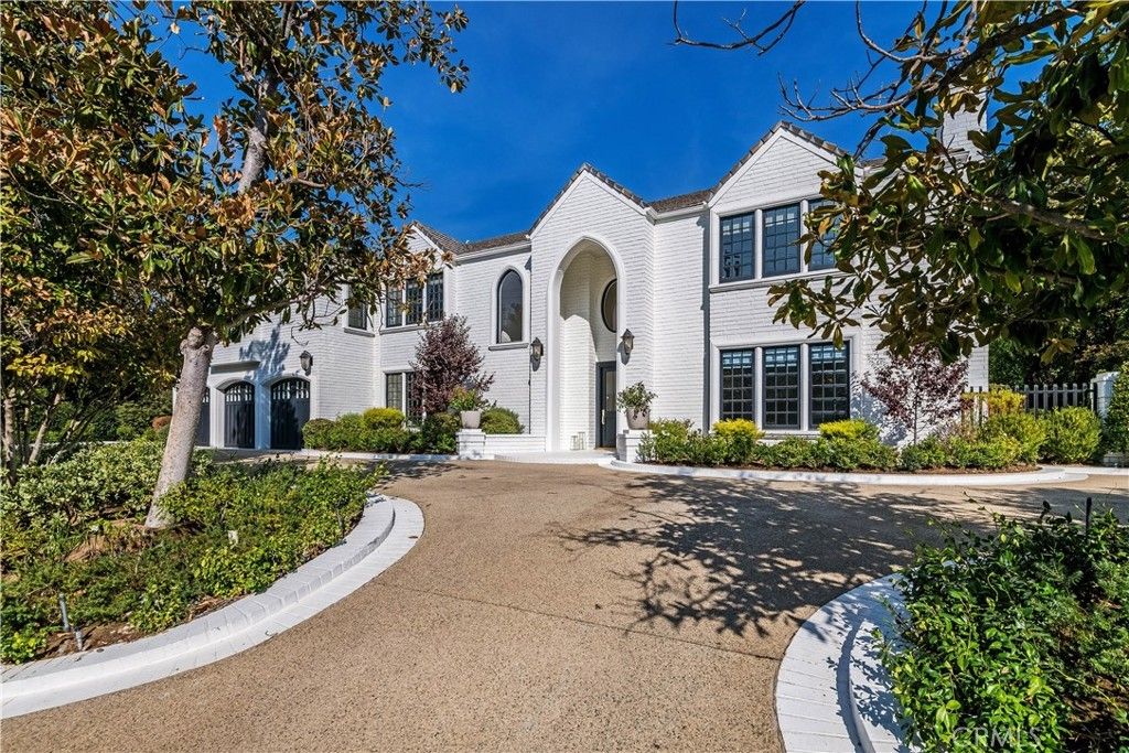 4550 Encino Avenue, Encino