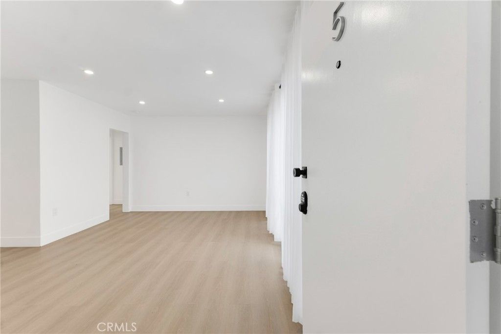 6300 Orange Street # 5, Los Angeles