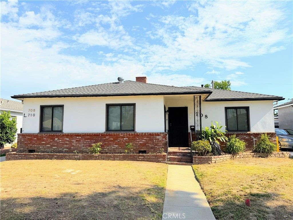 708 Violeta, Alhambra