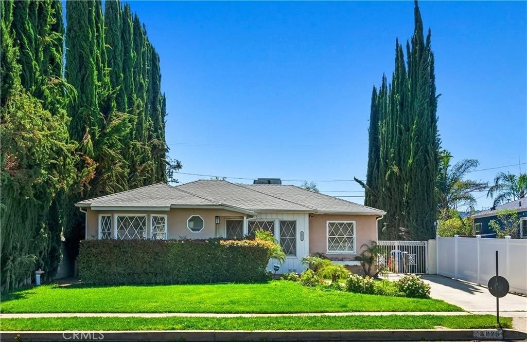 16828 Margate, Encino