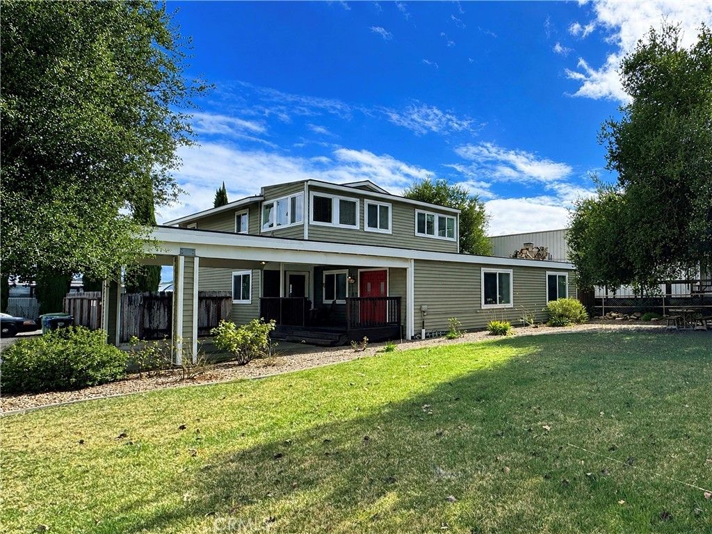 61 S Main Street, Templeton