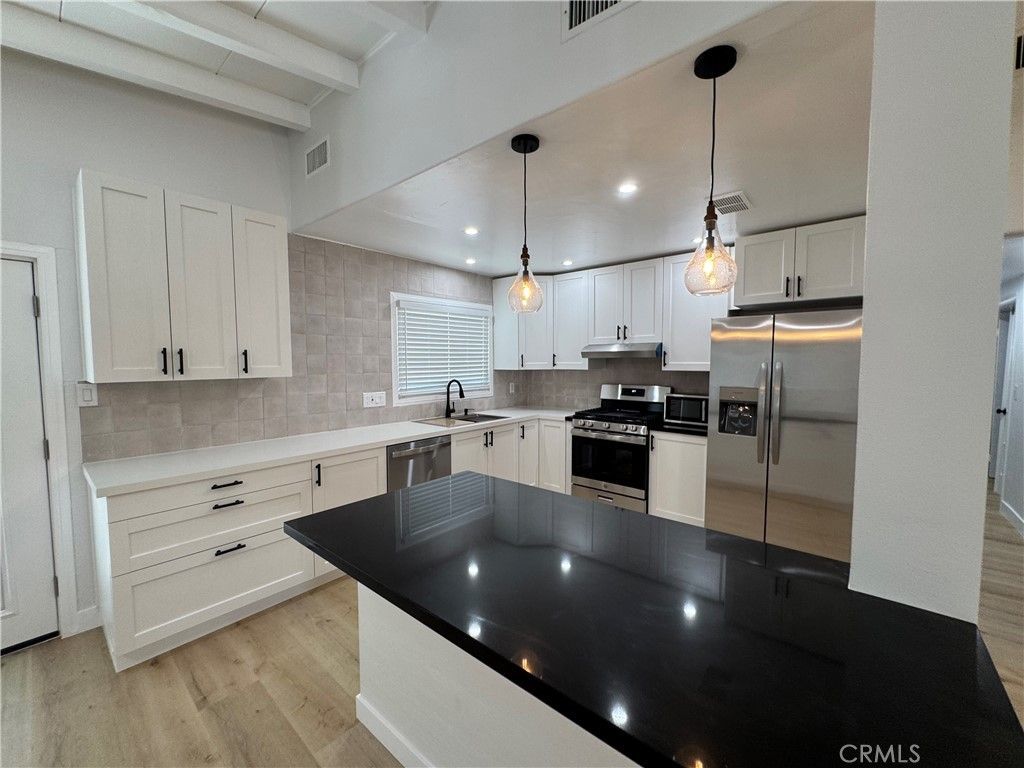 15965 Coral, Palm Springs