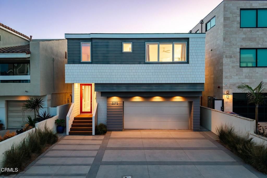3373 Ocean Drive, Oxnard