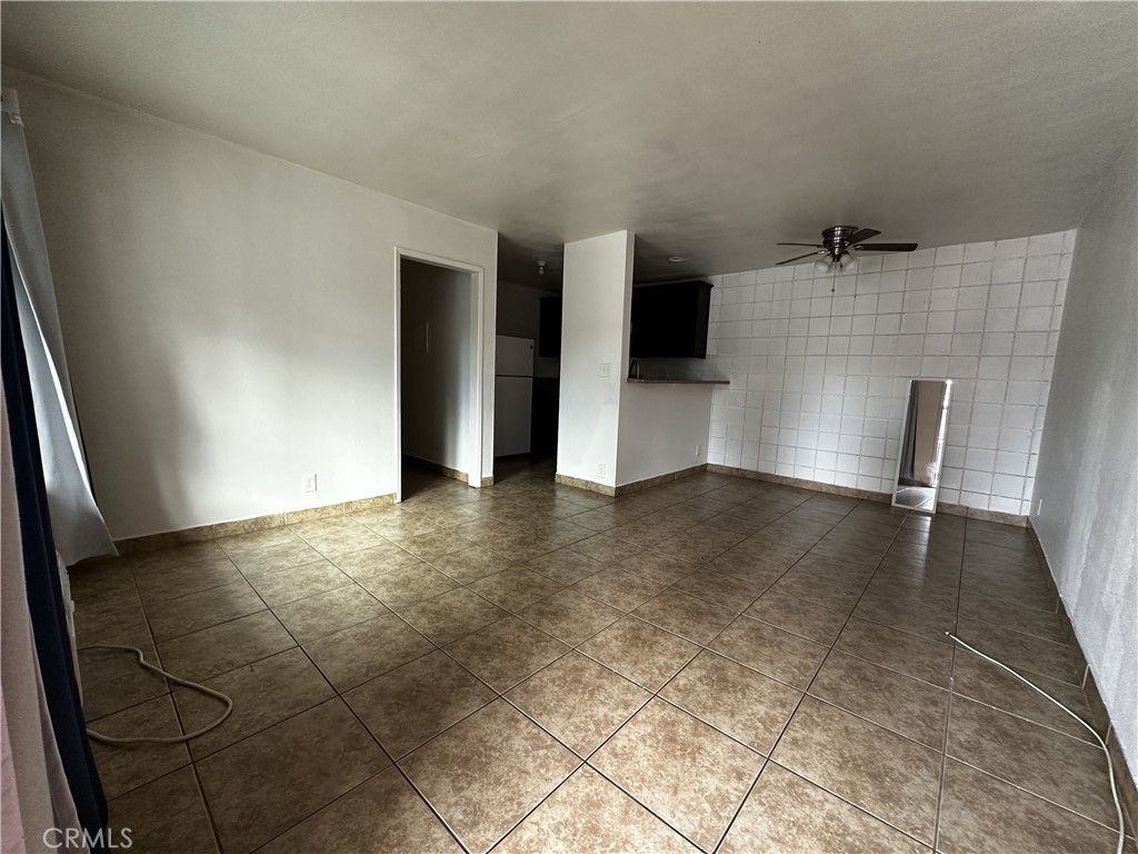 120 E Pine # J, Santa Ana