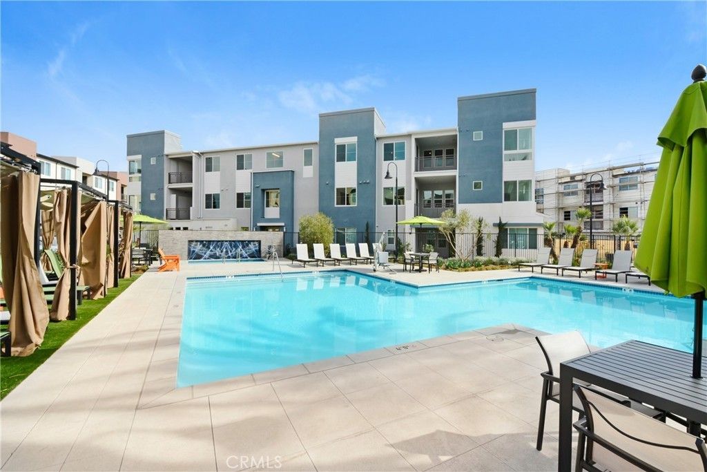 4127 E Circle Paseo # 202, Ontario