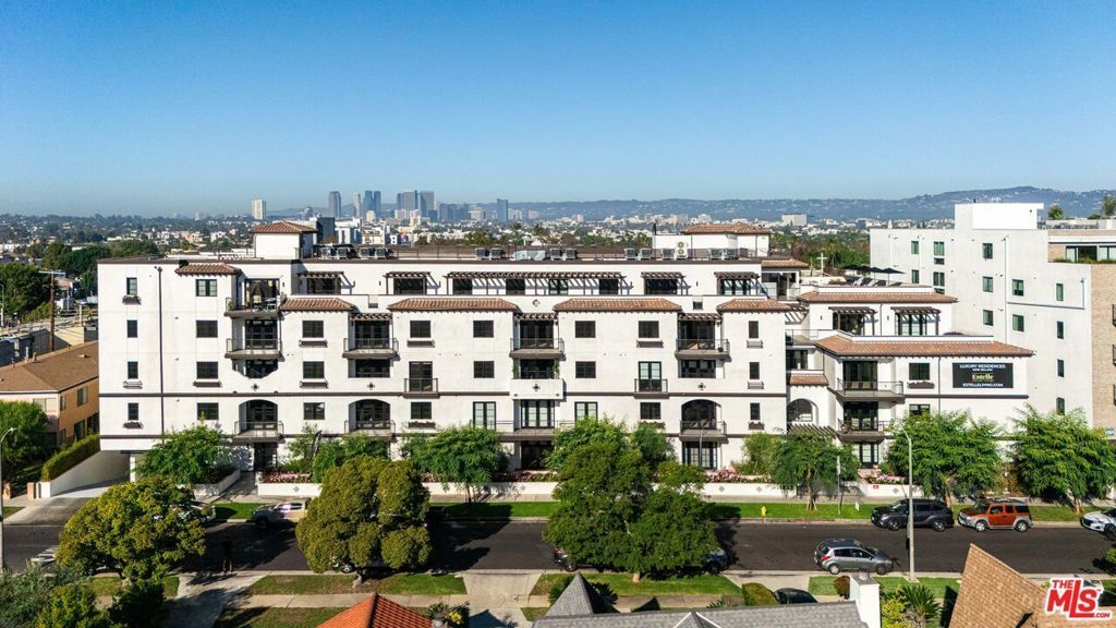 1333 S Orange Grove Avenue # 101, Los Angeles