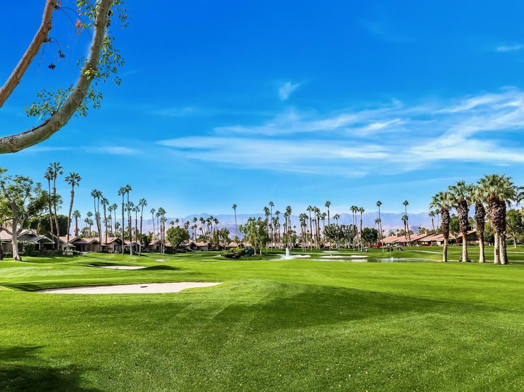 39 Blue River Drive, Palm Desert