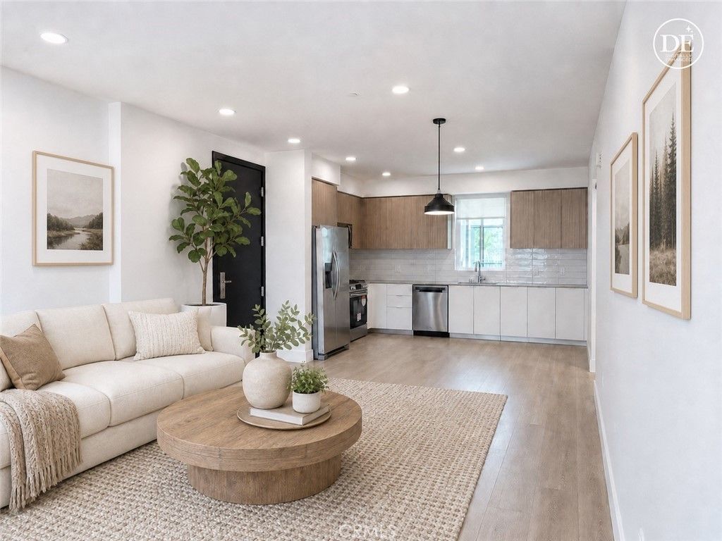 12078 Guerin Street # 106, Studio City