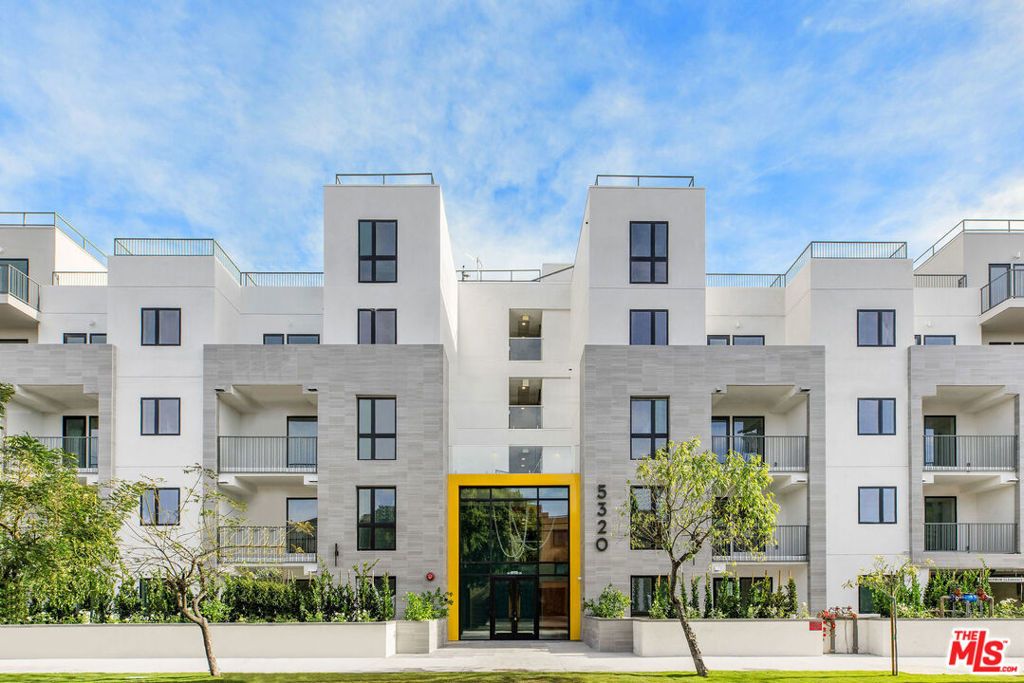 5320 Cartwright Avenue # 206, North Hollywood