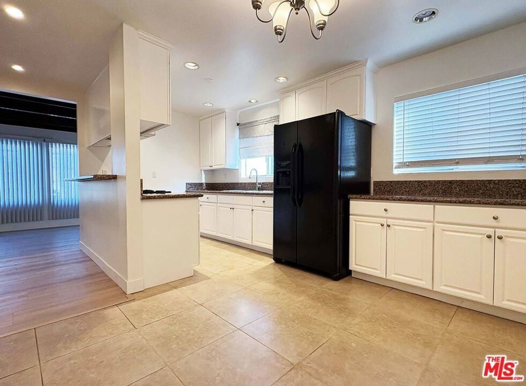 870 Figueroa Terrace # 1, Los Angeles