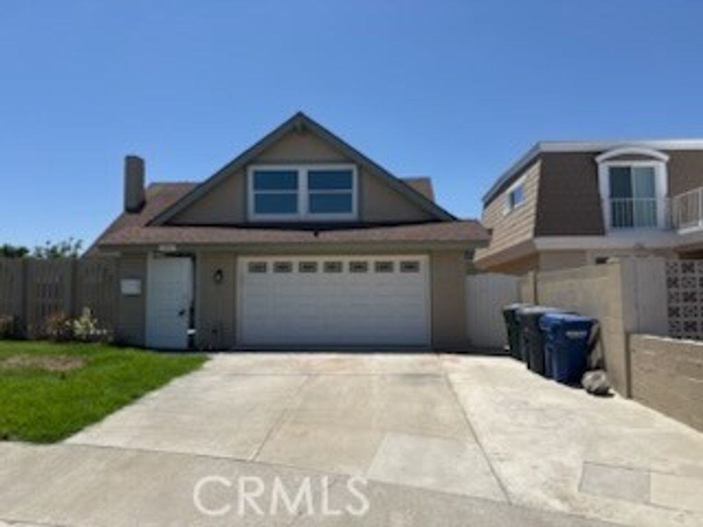 7841 Nancy Circle, La Palma