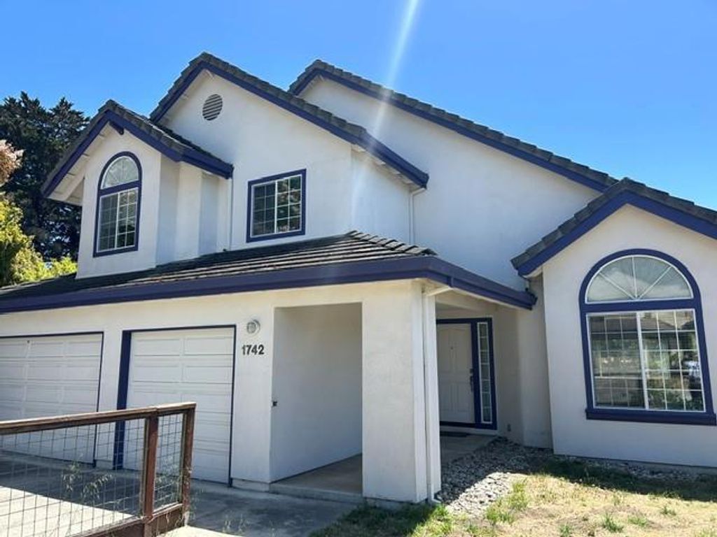 1742 Grey Seal Road, Santa Cruz