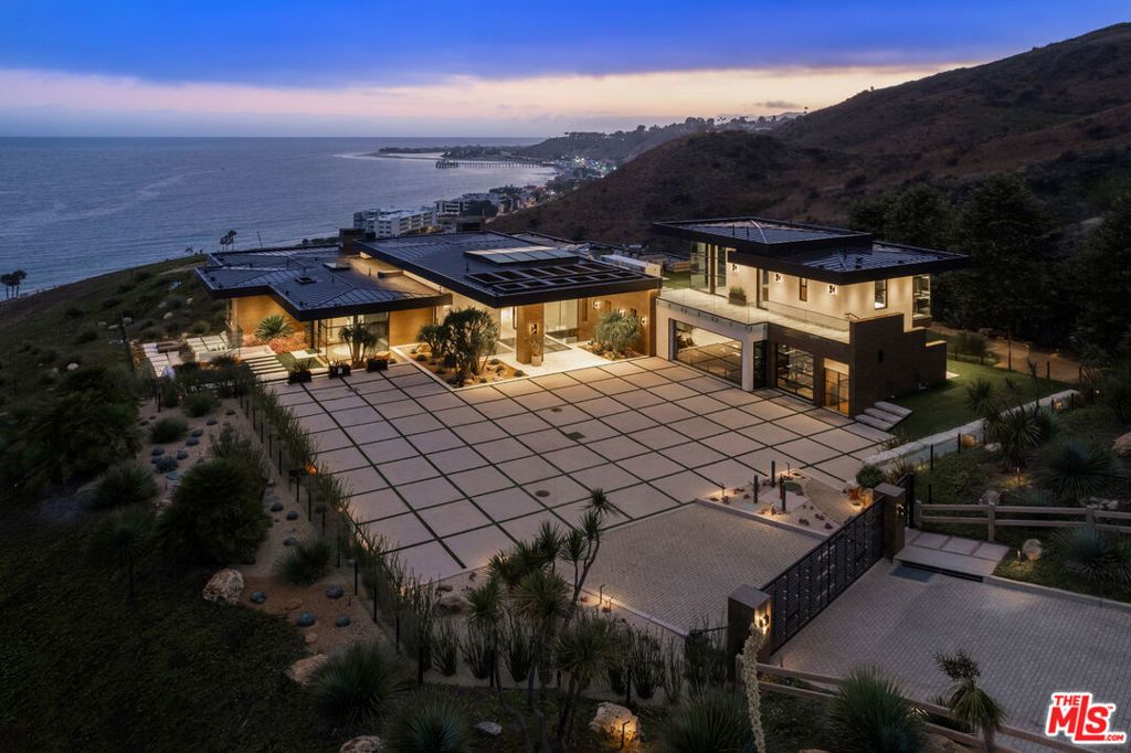 5012 Carbon Beach Terrace, Malibu