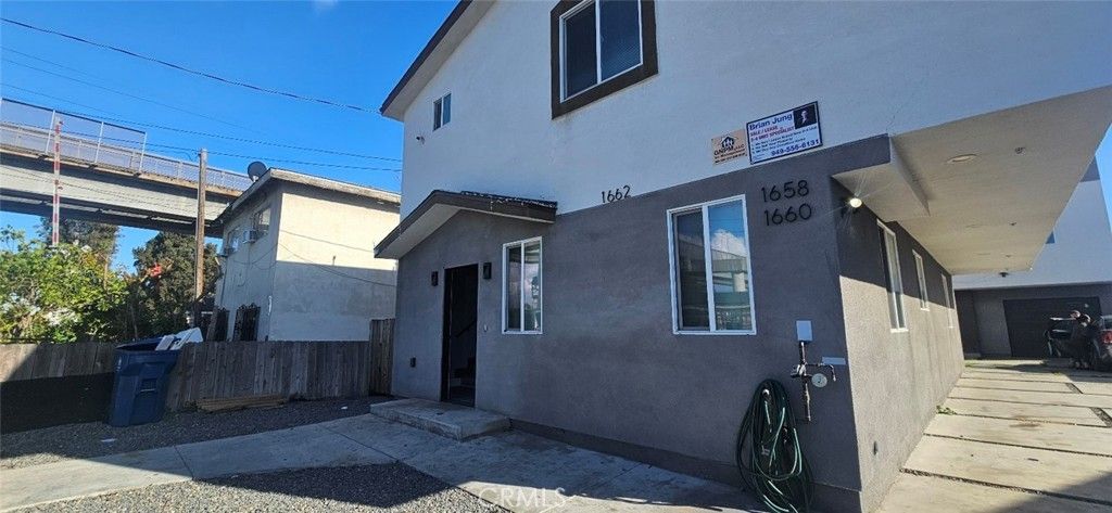 1662 E 60th, Los Angeles