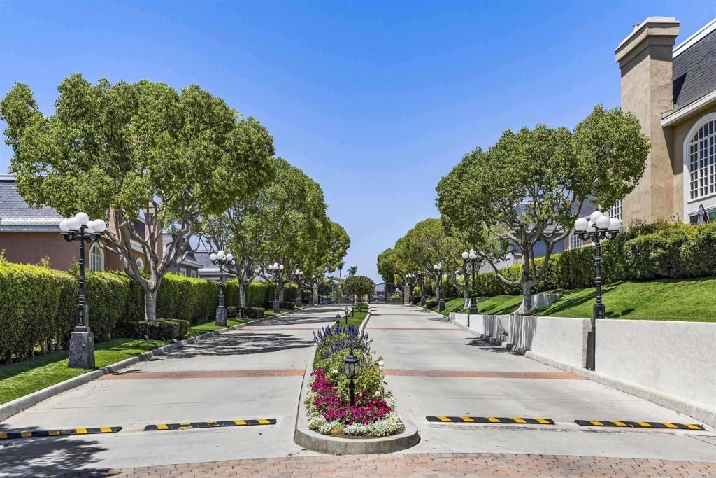 7490 Via De Fortuna, Carlsbad