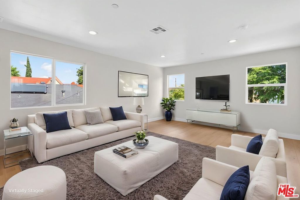 3436 Hunter Street # 1/4, Los Angeles