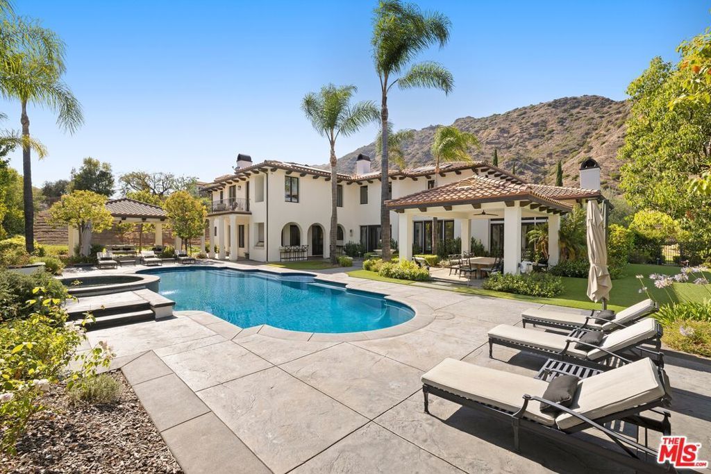 29462 Malibu View Court, Agoura Hills