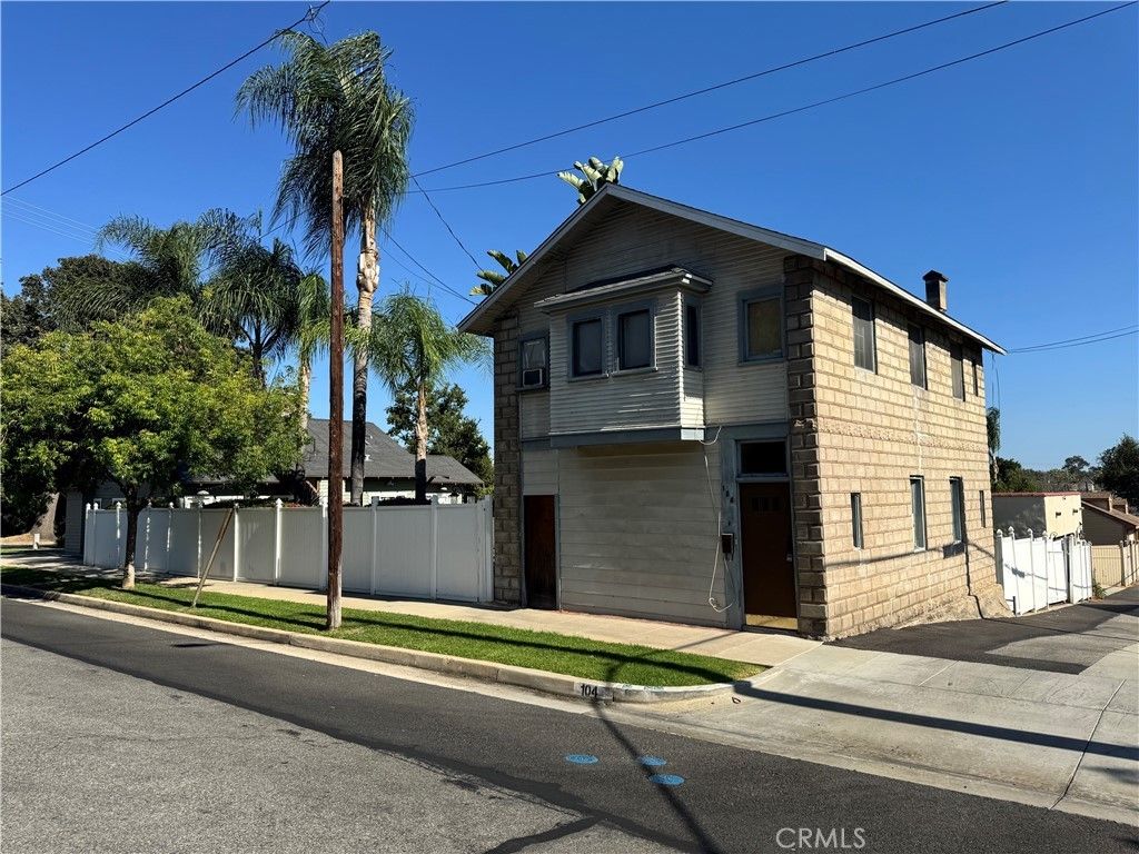 104 W 5th Street, San Dimas