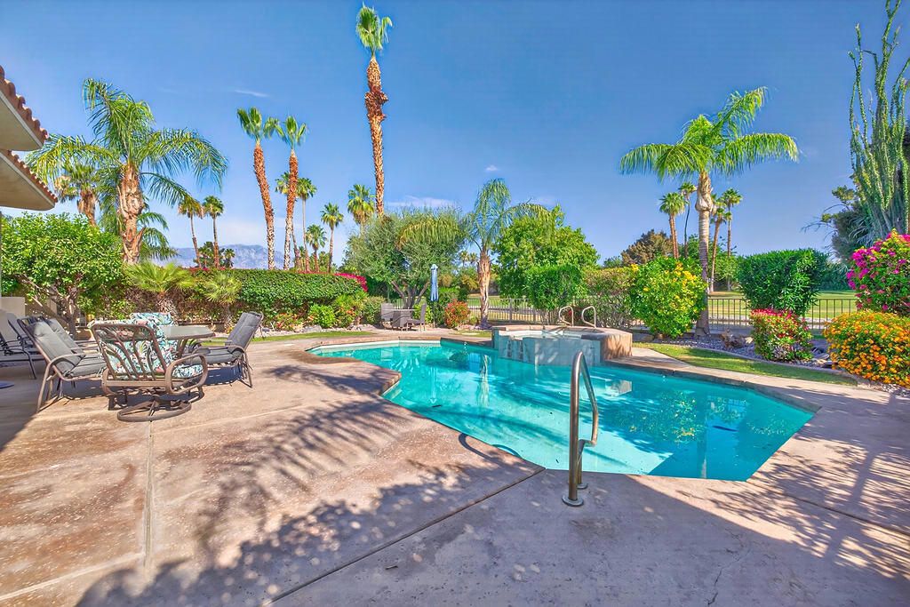 83 N Kavenish Drive, Rancho Mirage