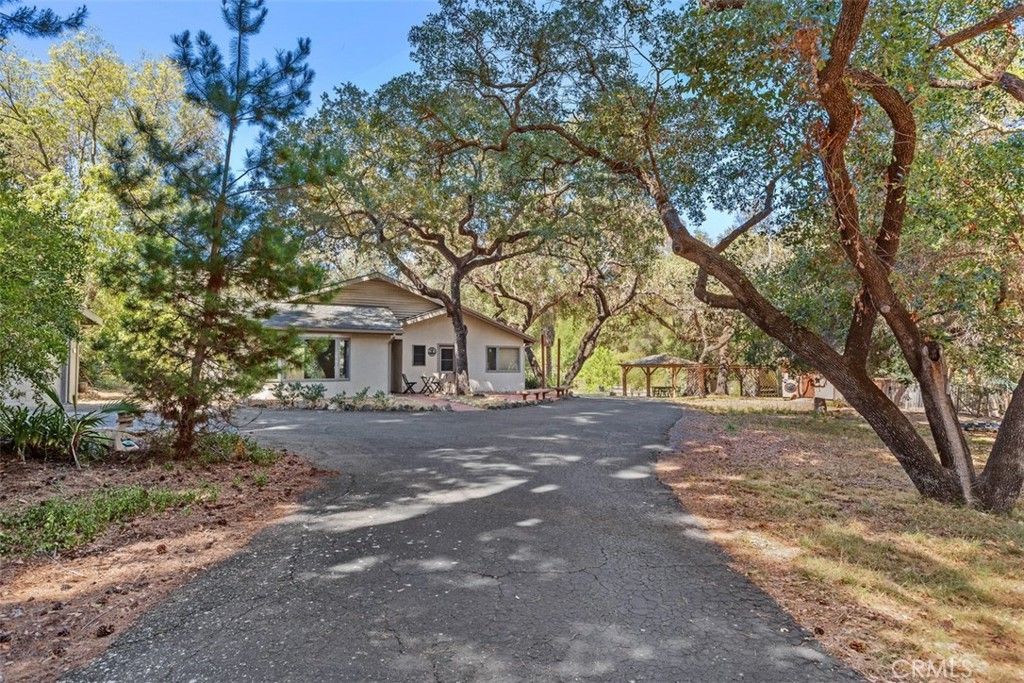 39150 Daily Road, Fallbrook