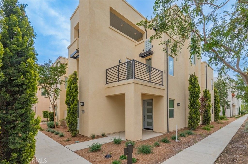 123 Stellar, Irvine