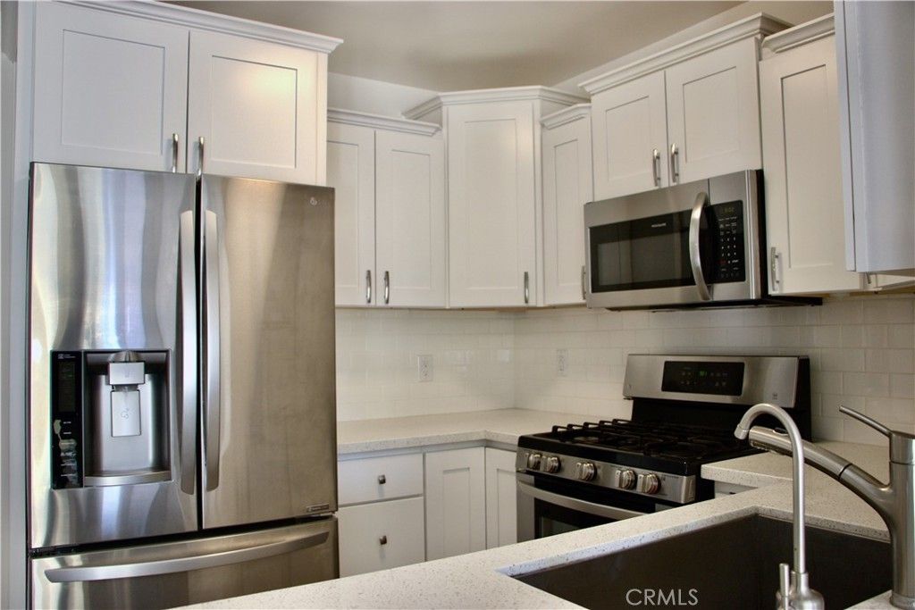 14560 Clark Street # 105, Sherman Oaks