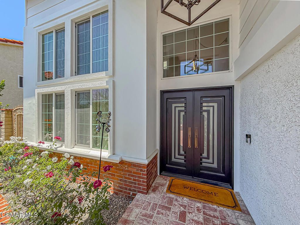 2111 Peak Place, Thousand Oaks
