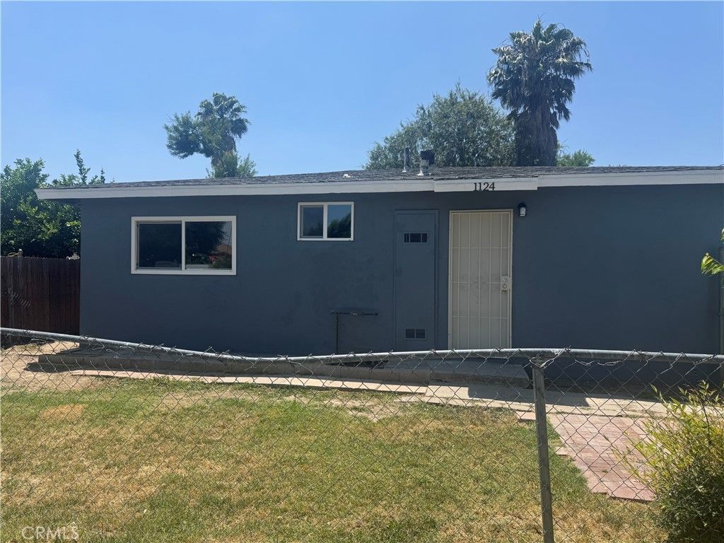 1124 Ramona Avenue, San Bernardino