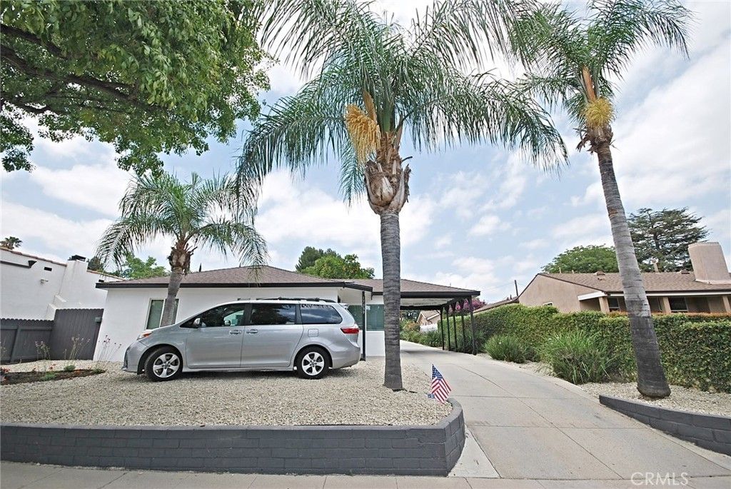 17339 Los Alimos Street, Granada Hills