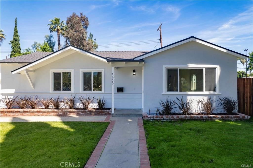 7630 Minstrel, Los Angeles