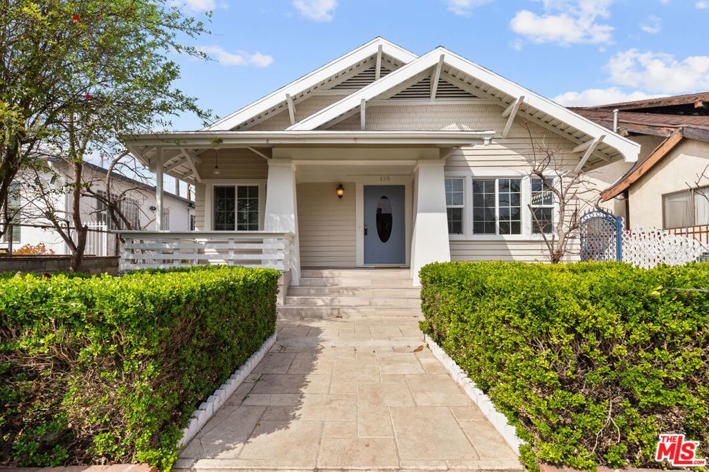 135 S Dillon Street, Los Angeles