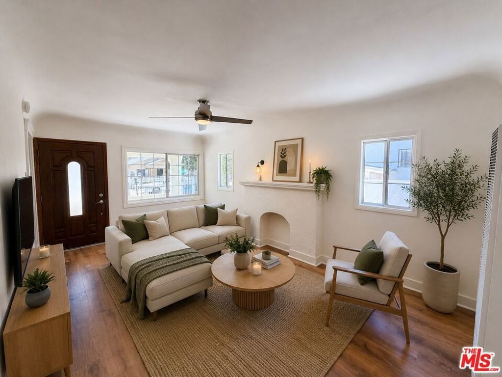 2407 Fernleaf Street, Los Angeles