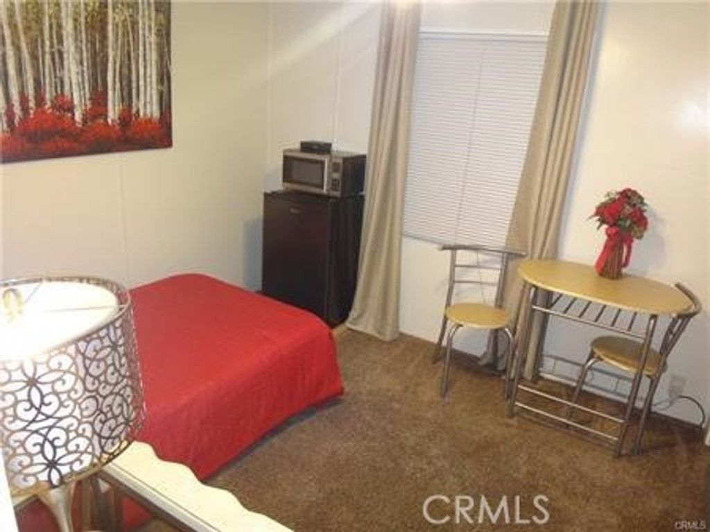 800 S Palm Avenue # B, Hemet