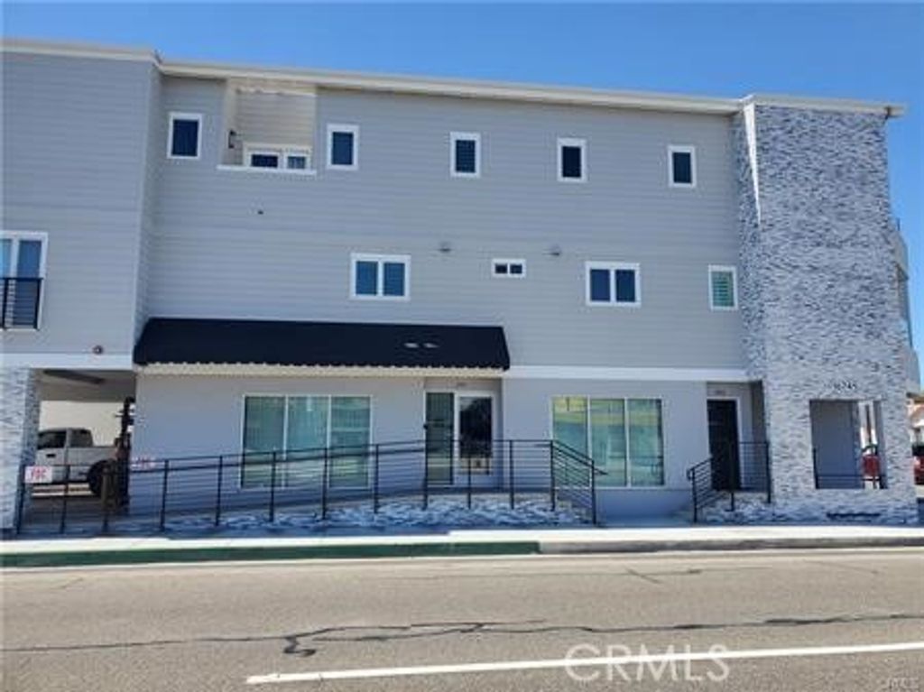 16741 Pacific Coast # 201, Sunset Beach