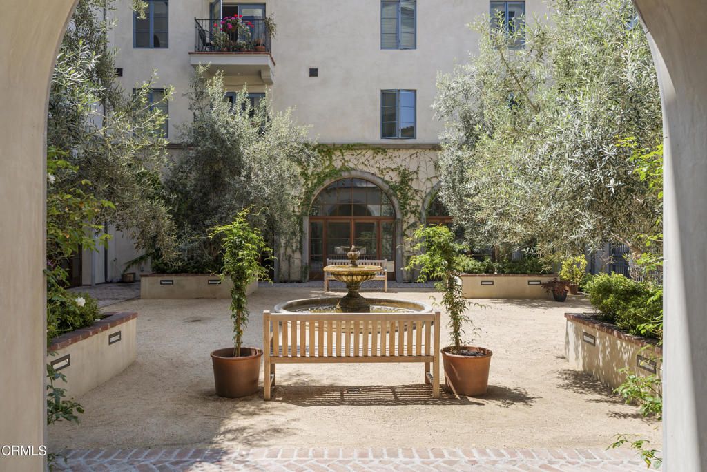 88 N Oakland Avenue # 308, Pasadena