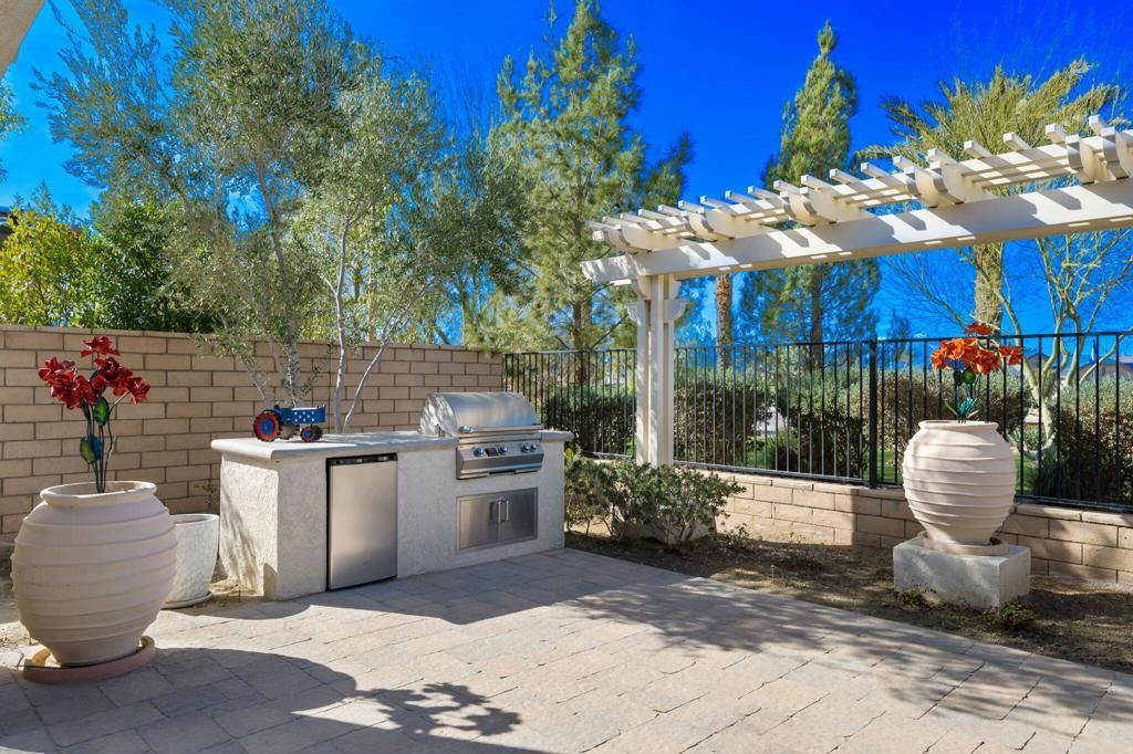 43001 Ascona Lane, Indio