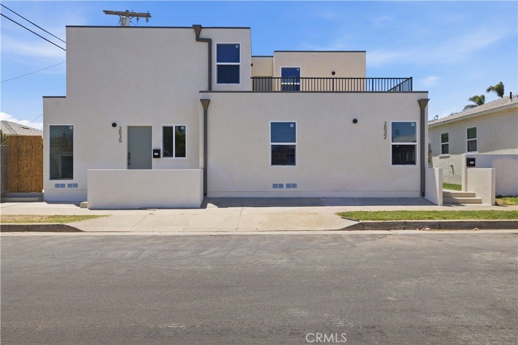 2032 88th Street, Los Angeles