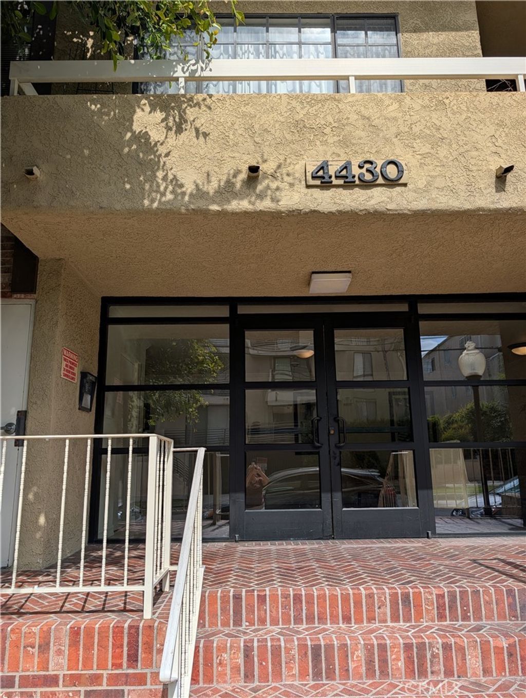 4430 Noble Av, Sherman Oaks