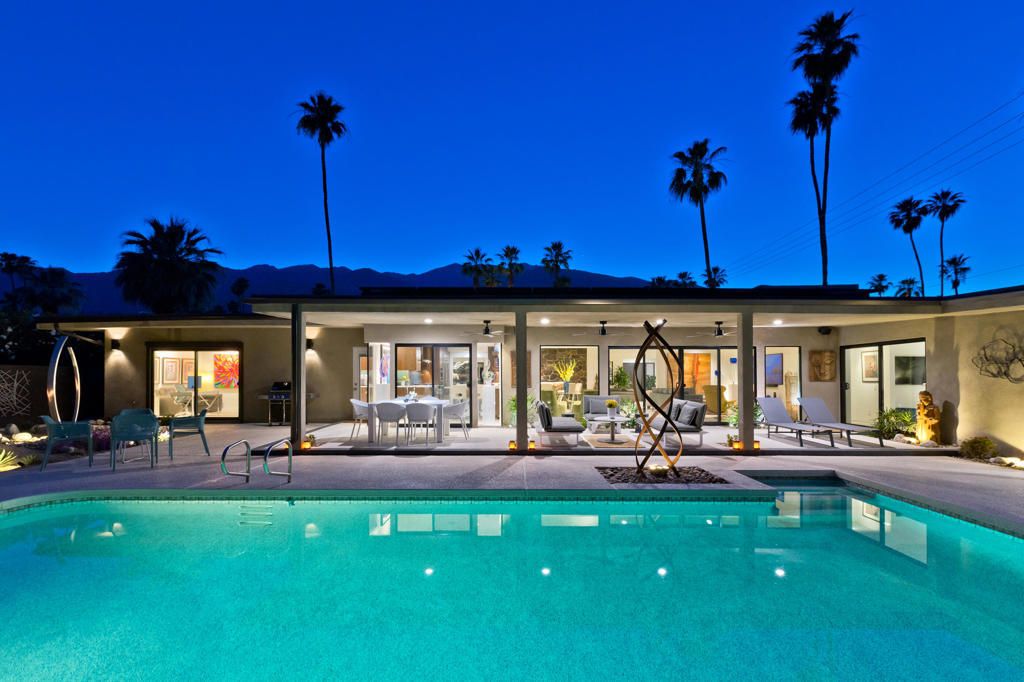1060 S Paseo De Marcia, Palm Springs