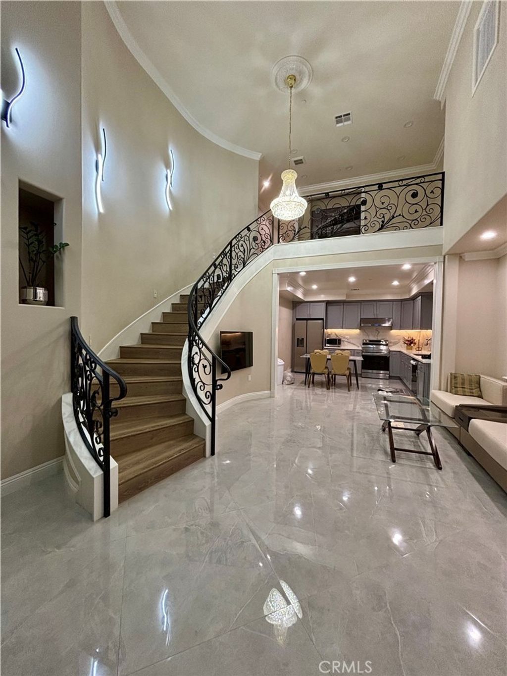 2028 S. Chapel Avenue, Alhambra