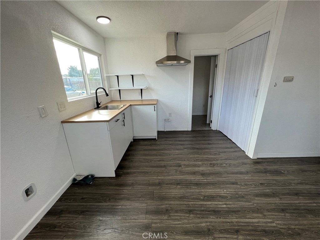 1906 Mentone Blvd # A, Mentone