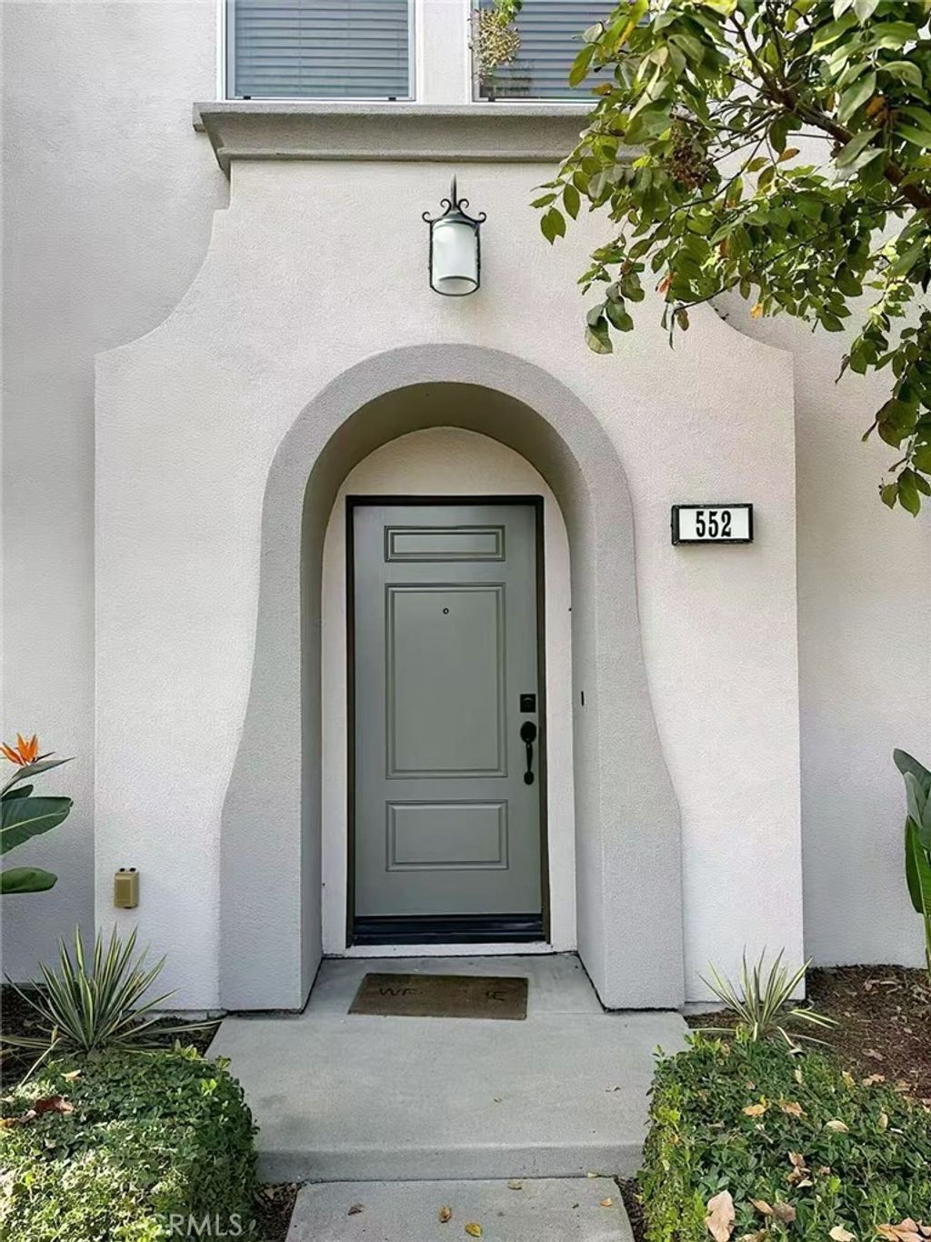 552 Calle Estrella, Montebello