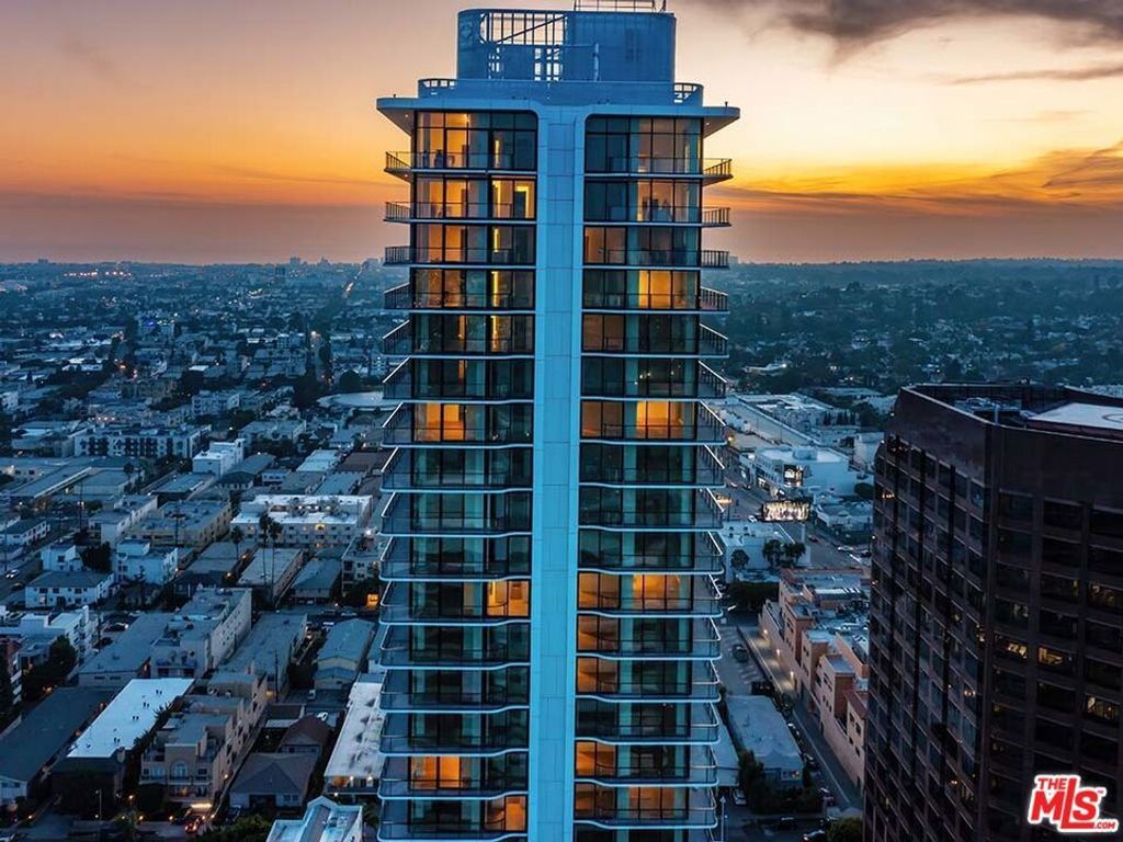 11750 Wilshire Boulevard # 1102, Los Angeles