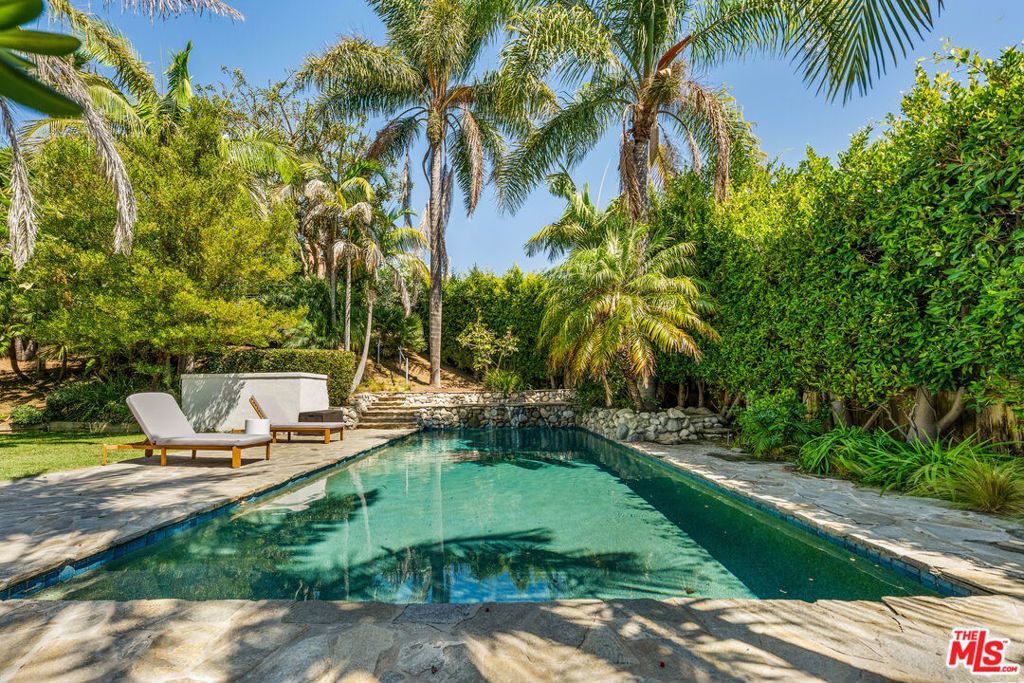 3614 Malibu Country Drive, Malibu