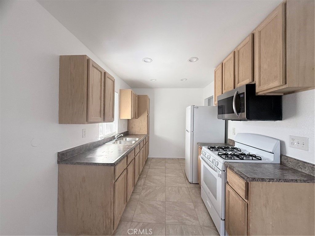 302 E Blueridge, Orange