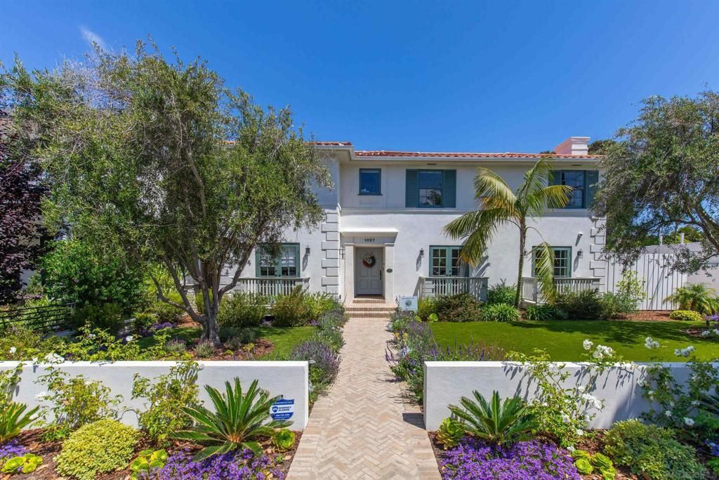 1027 F Ave, Coronado